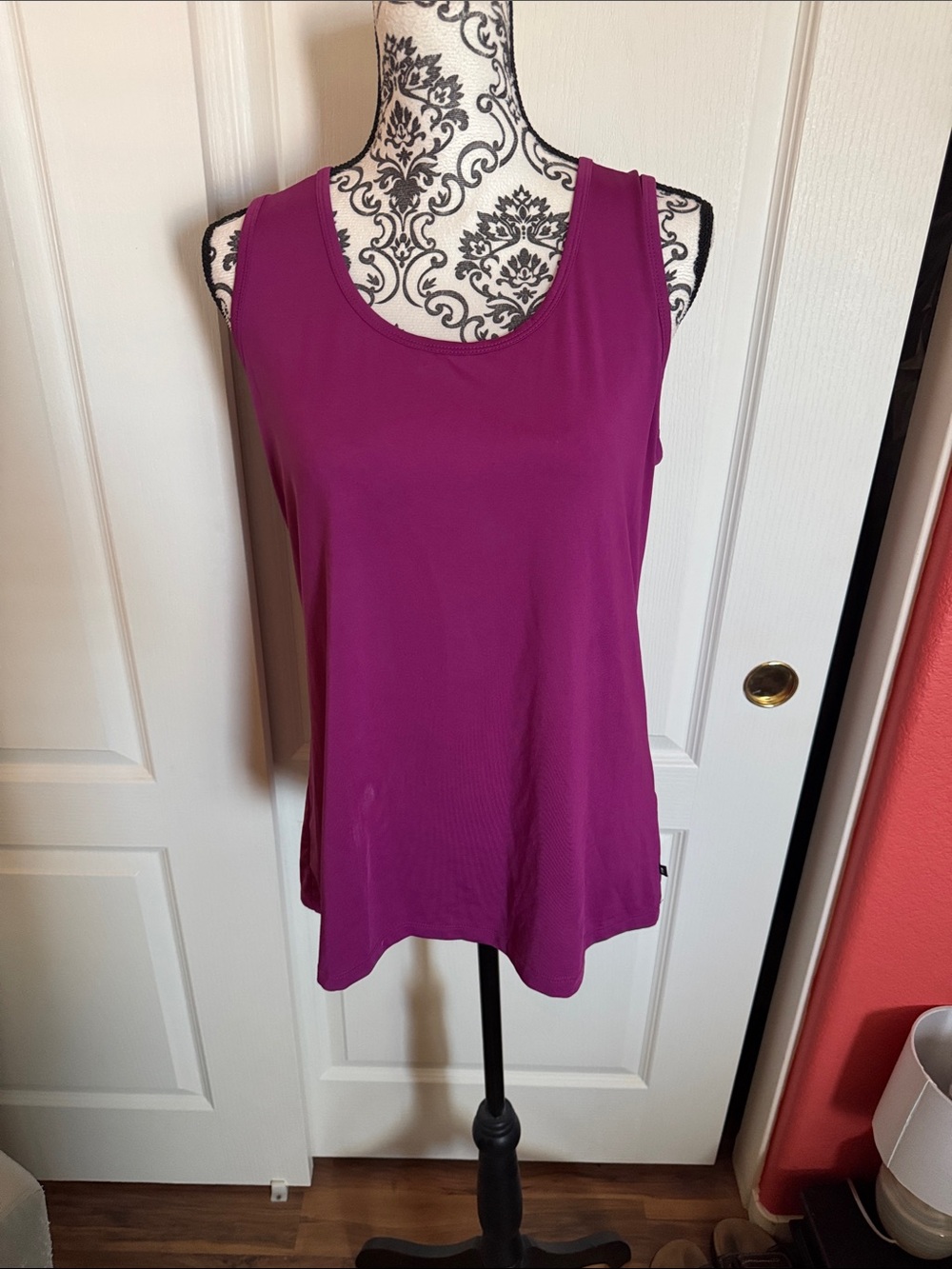 Purple sleeveless workout top
